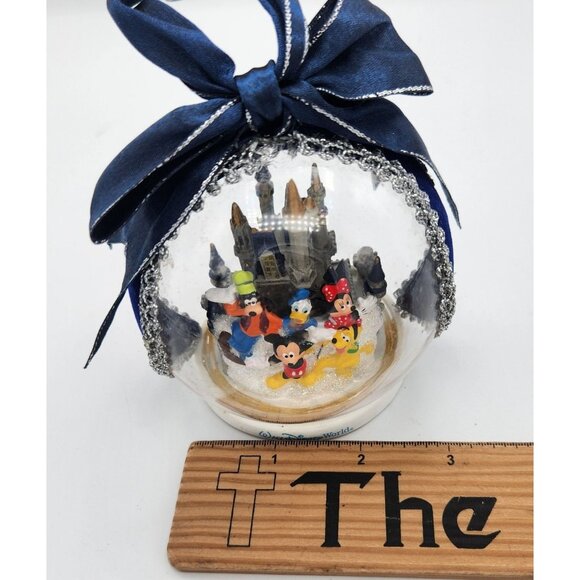 Disney World Diorama Ornament Magic Kingdom Glass Globe Mickey & Friends - Picture 8 of 8